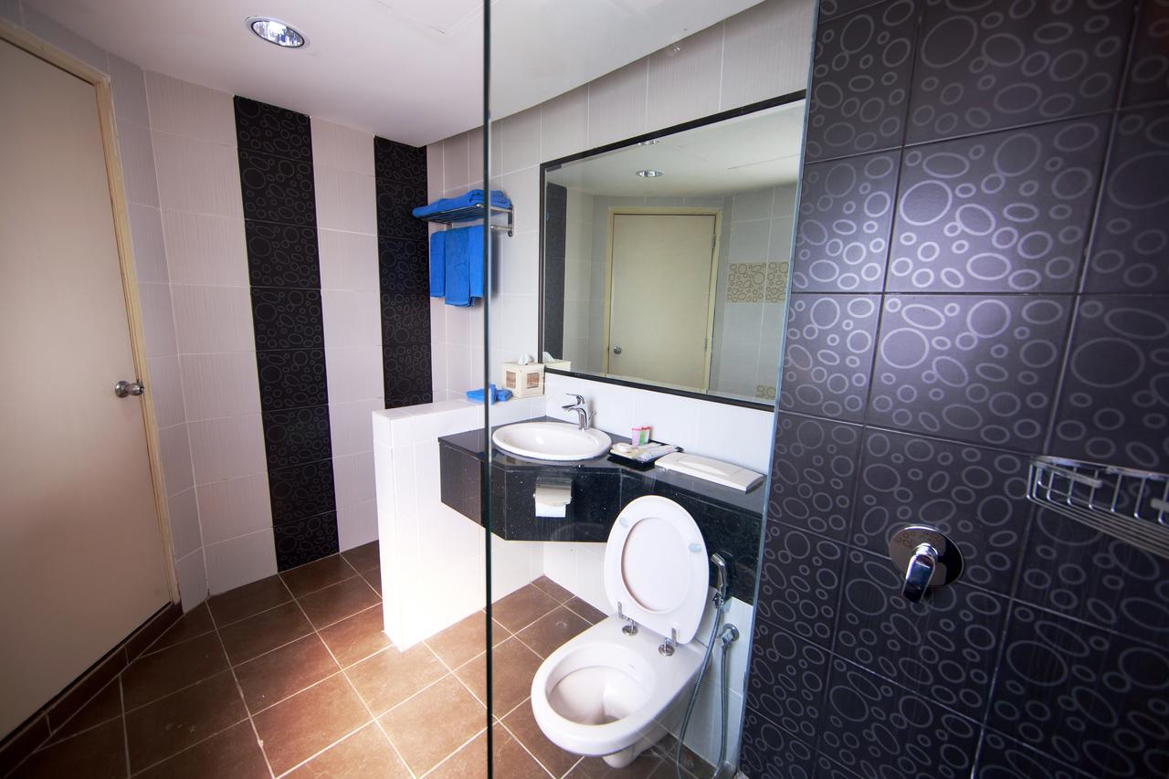 Beta Service Apartment Labuan Exteriör bild